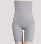 Oblikujuće kratke hlače visokog struka